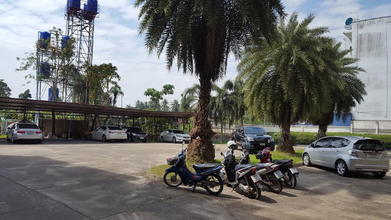 Panatara Hotel Chumphon Dış mekan fotoğraf